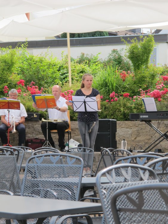 ../previews/013-Kirchenwinkelfest mit Openair Gottesdienst 20.JPG.medium.jpeg