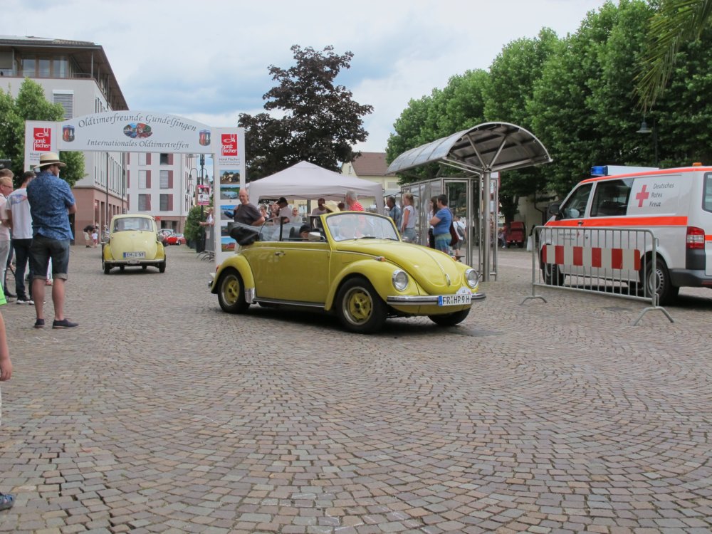 ../previews/010-Oldtimertreffen 43.JPG.medium.jpeg