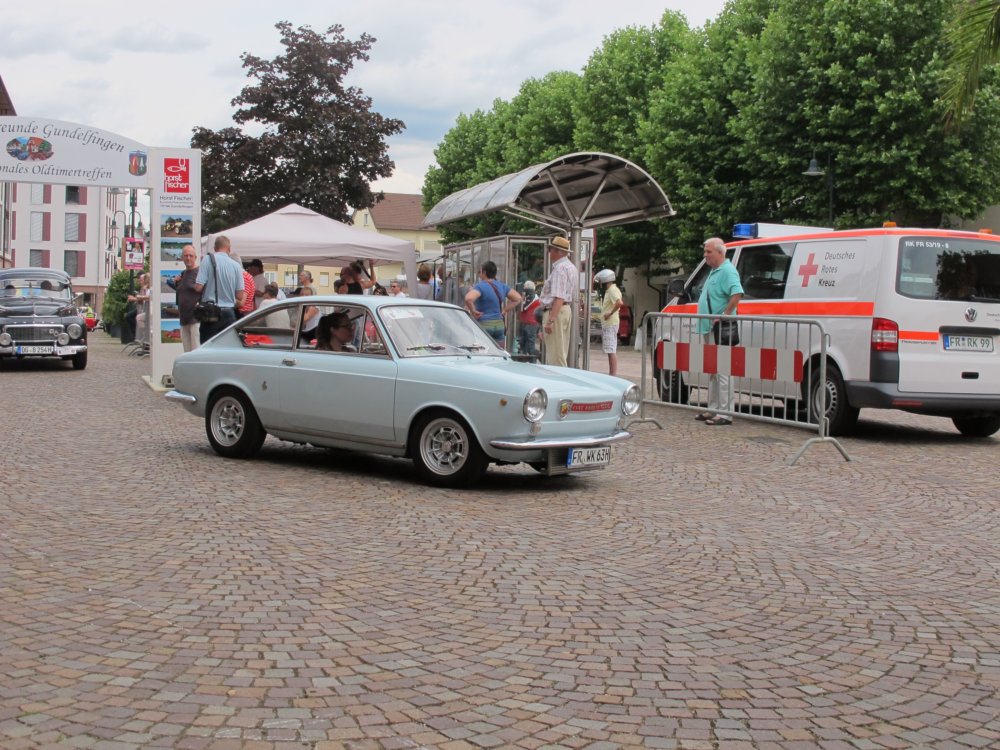 ../previews/019-Oldtimertreffen 52.JPG.medium.jpeg